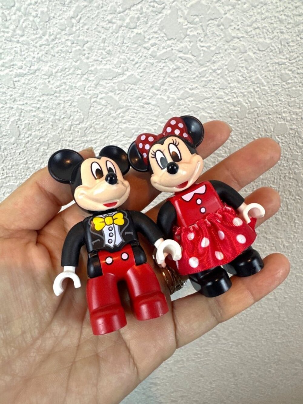 Disney Mickey & Minnie Mouse Minifigure Set Red & Black Outfits